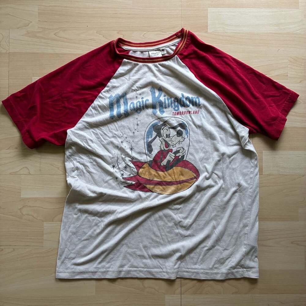 Disney Forever Collection Junk Food Magic Kingdom Goofy Spaceship Raglan T-Shirt